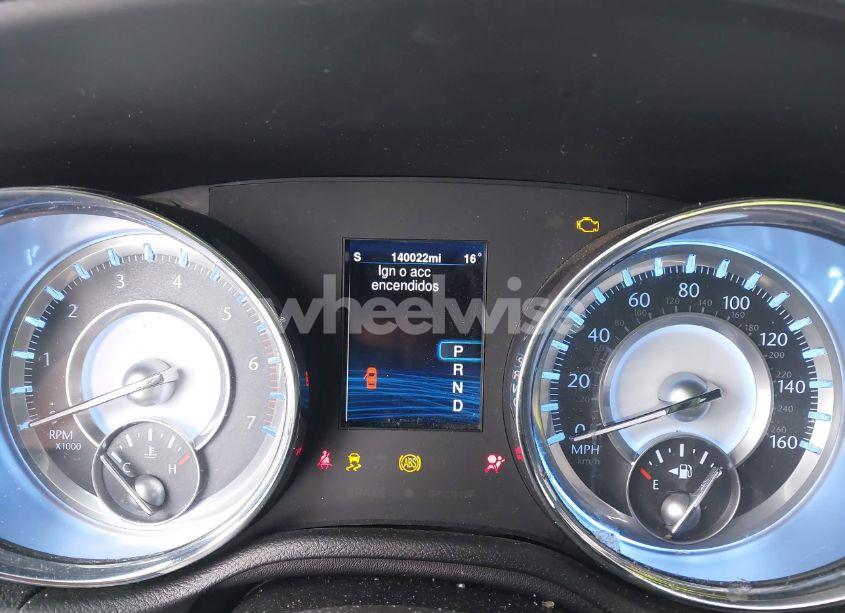 Photo 7 of 2013 Chrysler 300c (VIN 2C3CCAET0DH507337)
