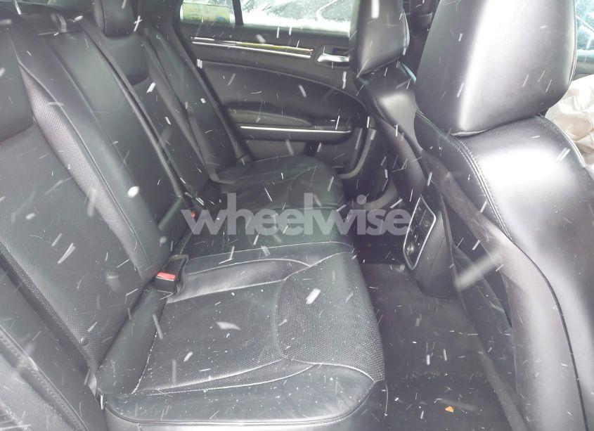 Photo 8 of 2013 Chrysler 300c (VIN 2C3CCAET0DH507337)