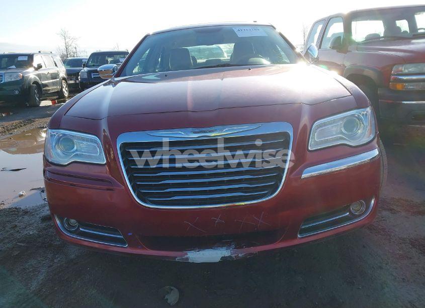 Photo 6 of 2013 Chrysler 300c (VIN 2C3CCAET0DH644262)