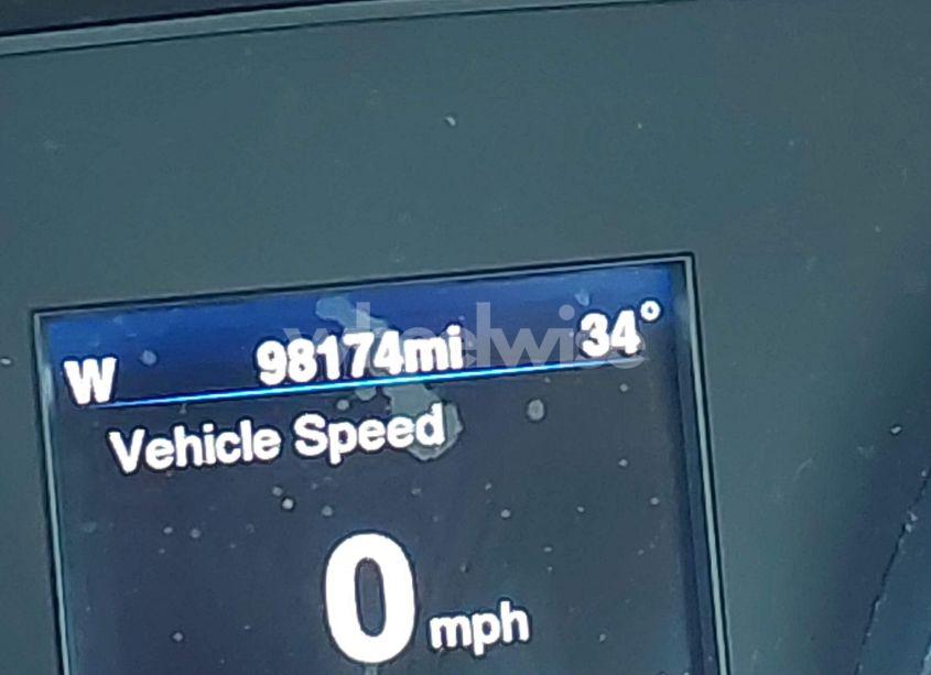 Photo 7 of 2013 Chrysler 300c (VIN 2C3CCAET0DH644262)