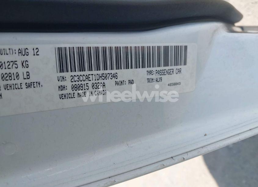 Photo 9 of 2013 Chrysler 300c (VIN 2C3CCAET1DH507346)