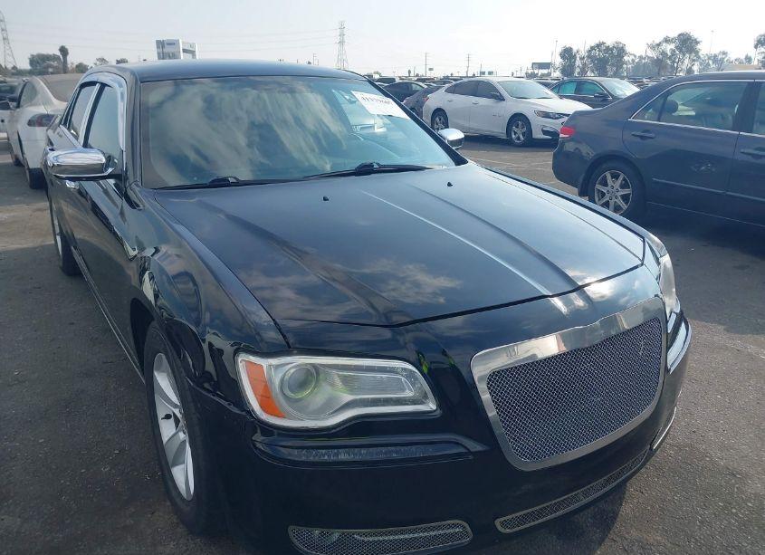 2013 Chrysler 300c (VIN 2C3CCAET1DH574951) main photo