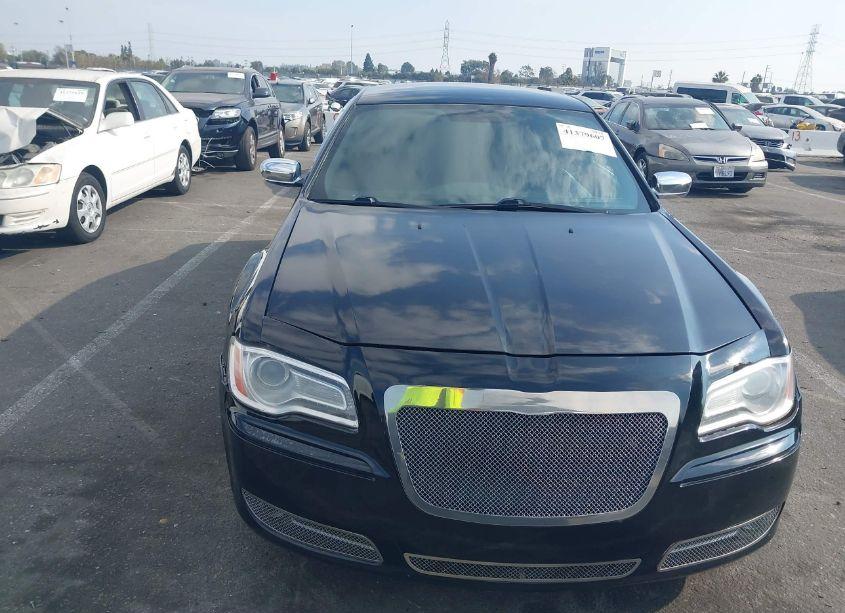 Photo 12 of 2013 Chrysler 300c (VIN 2C3CCAET1DH574951)