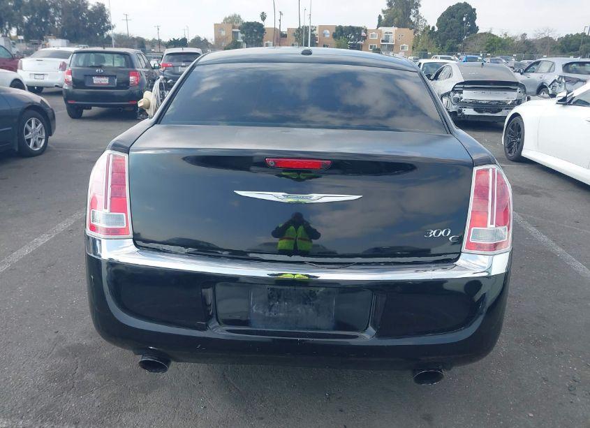 Photo 16 of 2013 Chrysler 300c (VIN 2C3CCAET1DH574951)