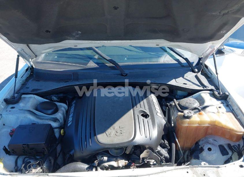 Photo 10 of 2012 Chrysler 300c N/A (VIN 2C3CCAET2CH261096)