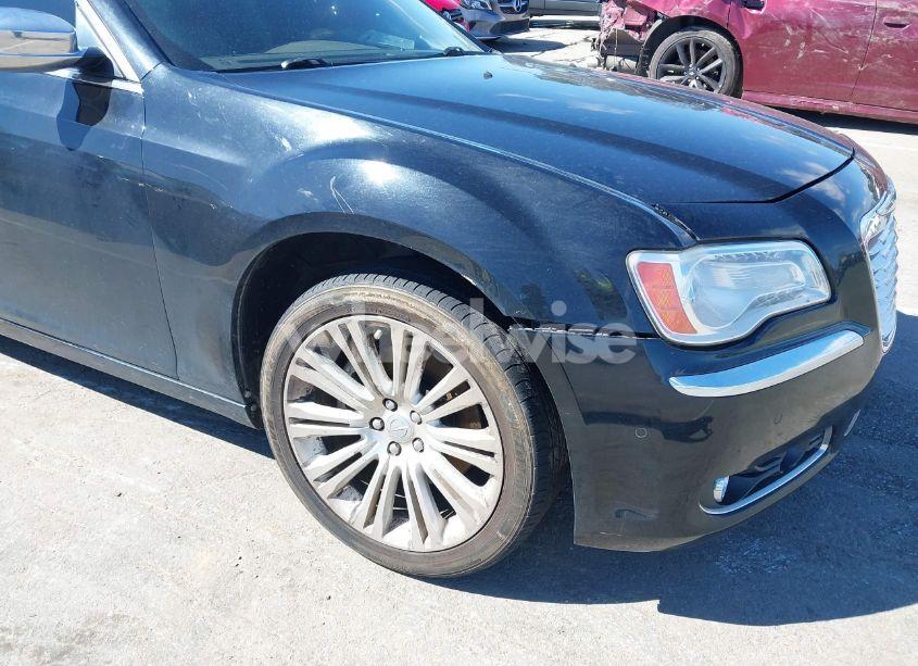 Photo 15 of 2013 Chrysler 300c (VIN 2C3CCAET2DH600537)