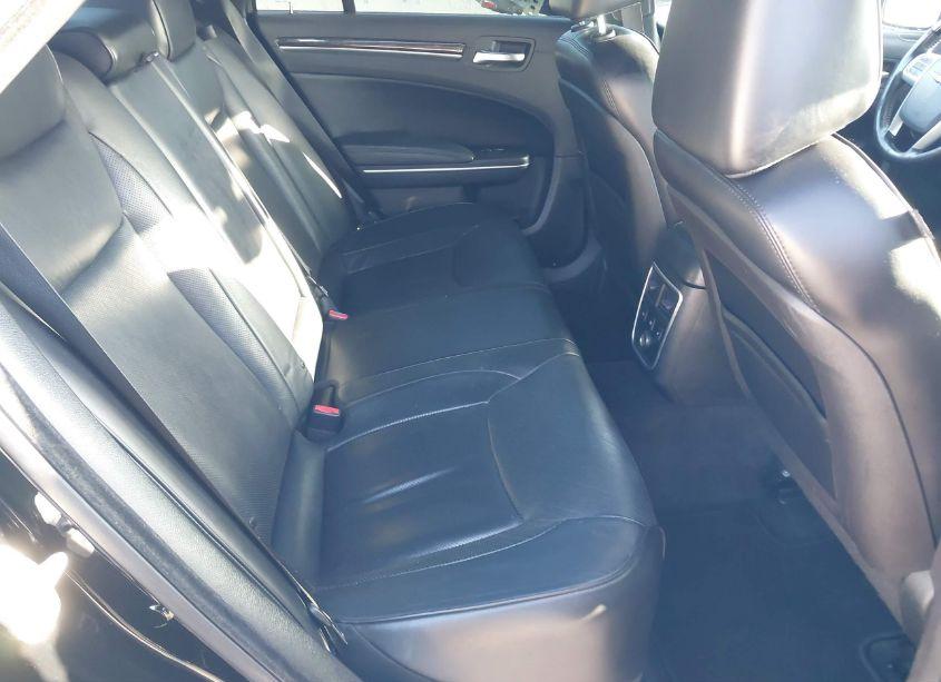 Photo 8 of 2013 Chrysler 300c (VIN 2C3CCAET2DH650466)