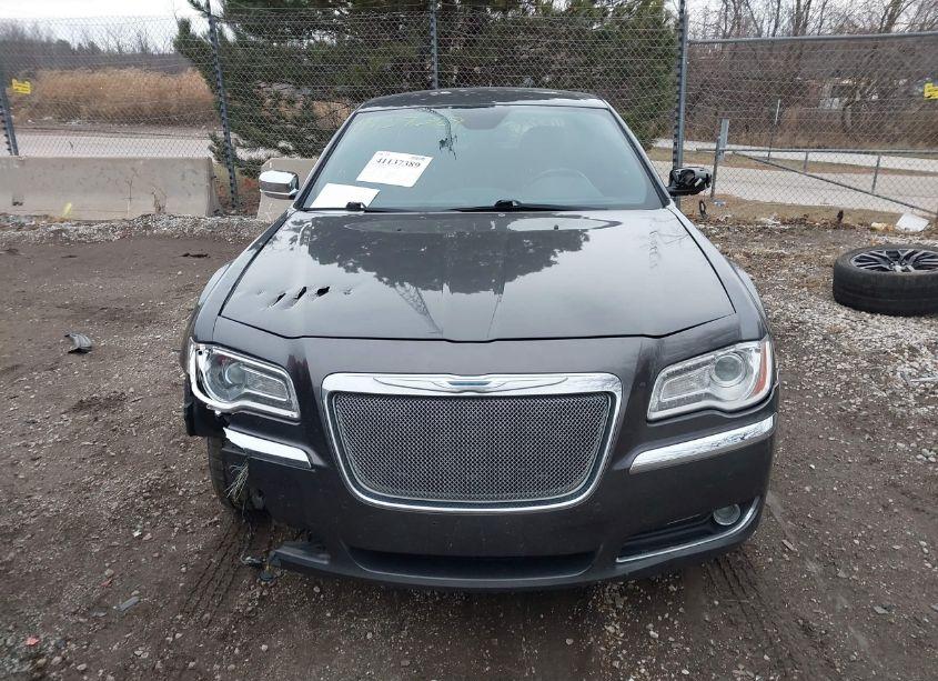 Photo 12 of 2013 Chrysler 300c (VIN 2C3CCAET2DH687517)