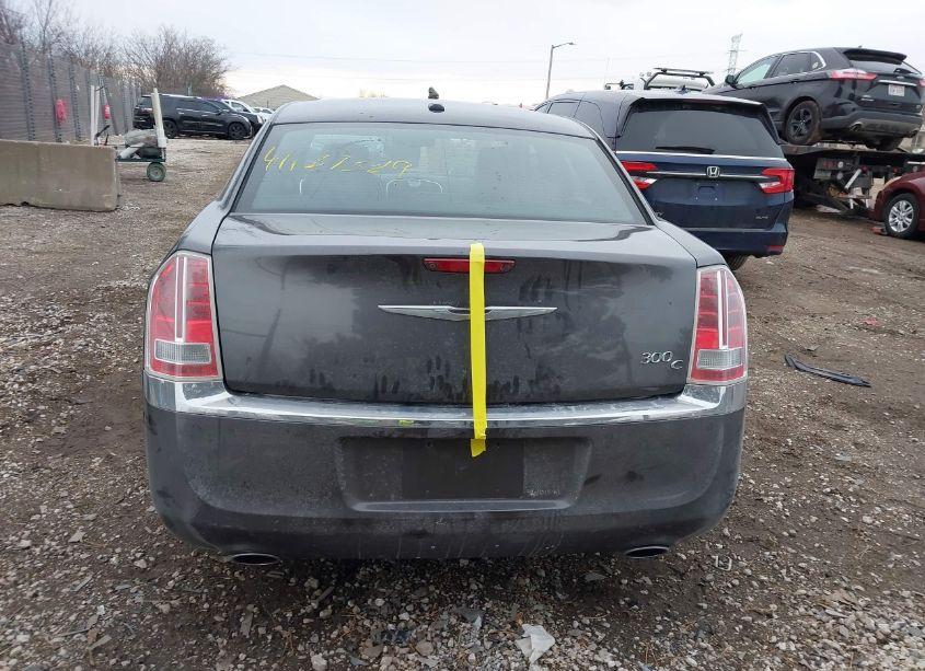 Photo 16 of 2013 Chrysler 300c (VIN 2C3CCAET2DH687517)