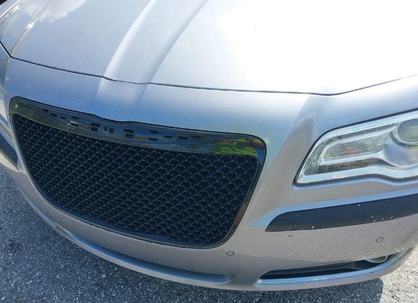 Photo 6 of 2013 Chrysler 300c (VIN 2C3CCAET2DH707975)