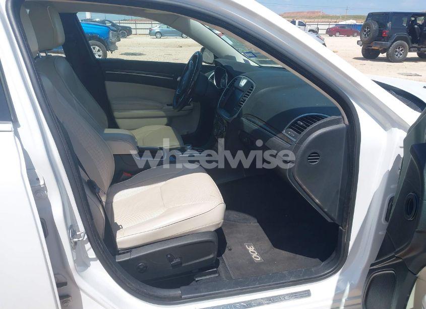 Photo 5 of 2015 Chrysler 300c N/A (VIN 2C3CCAET2FH756791)