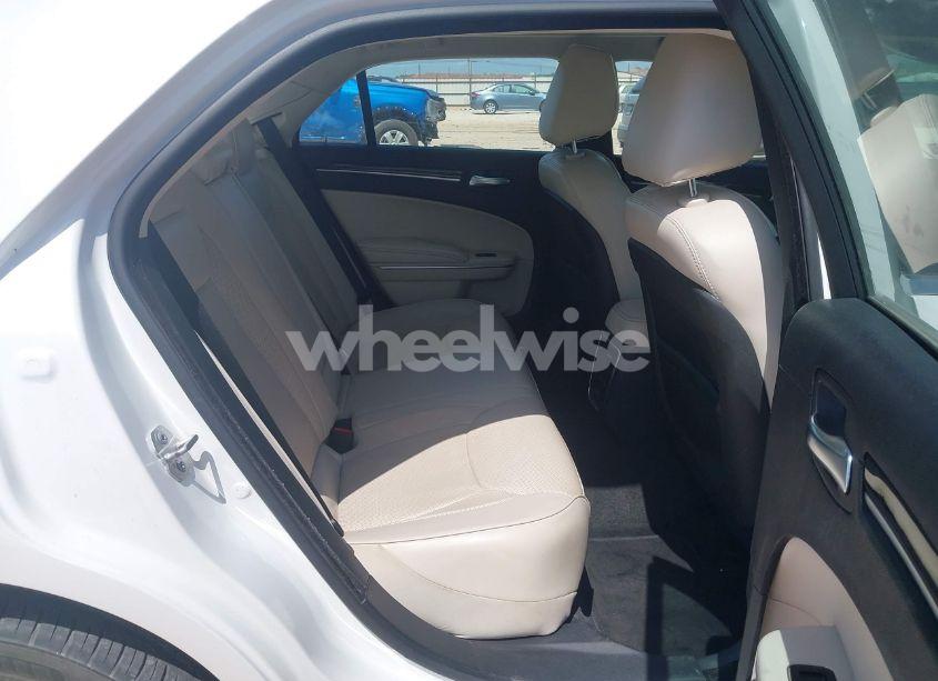 Photo 8 of 2015 Chrysler 300c N/A (VIN 2C3CCAET2FH756791)