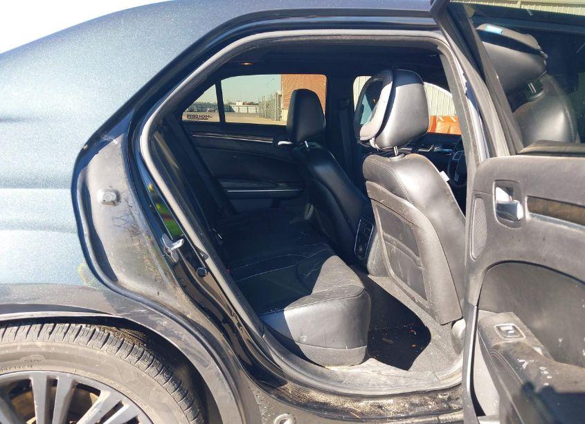 Photo 8 of 2013 Chrysler 300c (VIN 2C3CCAET3DH644630)