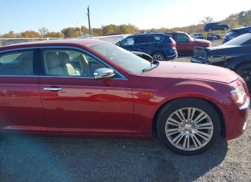 Photo 13 of 2012 Chrysler 300c N/A (VIN 2C3CCAET4CH285075)