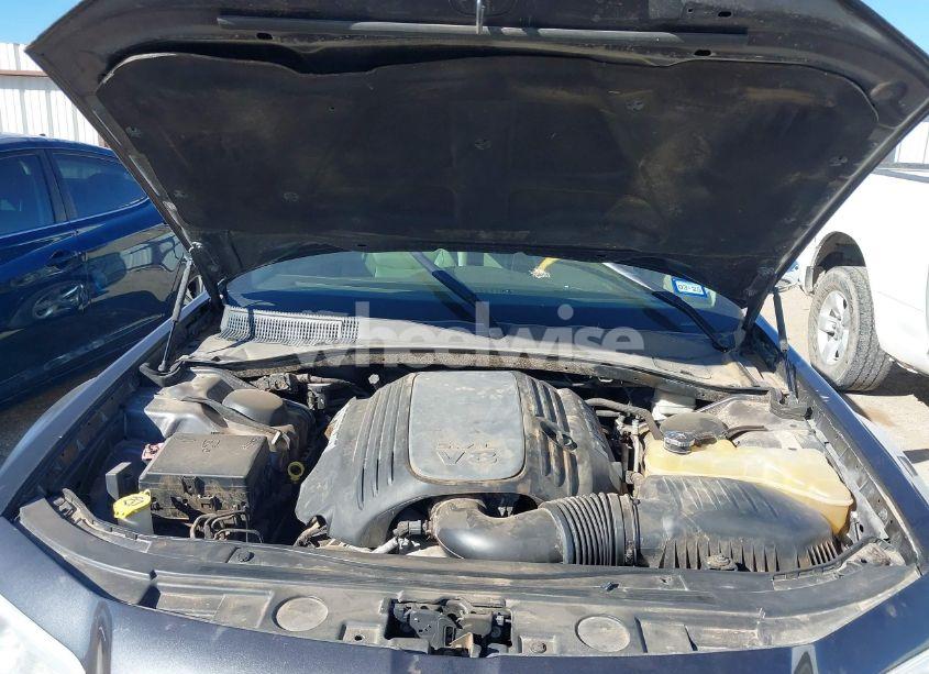 Photo 10 of 2013 Chrysler 300c (VIN 2C3CCAET7DH660734)