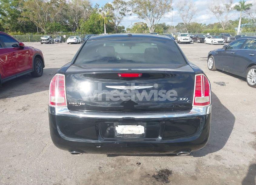 Photo 16 of 2013 Chrysler 300c (VIN 2C3CCAET8DH541381)