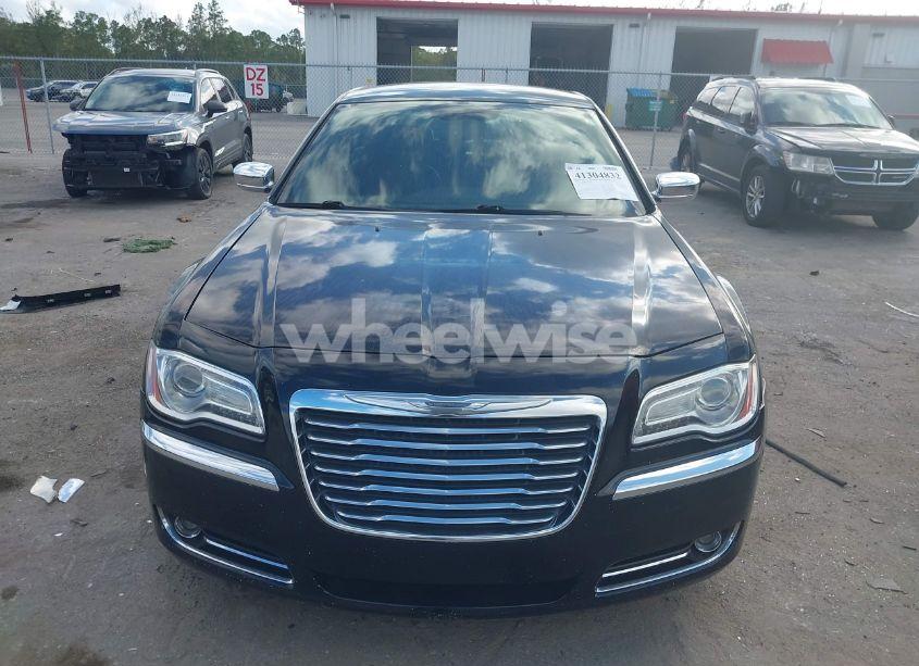 Photo 6 of 2013 Chrysler 300c (VIN 2C3CCAET8DH541381)