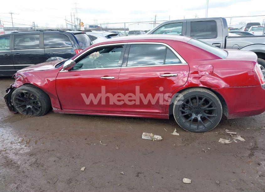 Photo 14 of 2013 Chrysler 300c (VIN 2C3CCAET8DH650097)