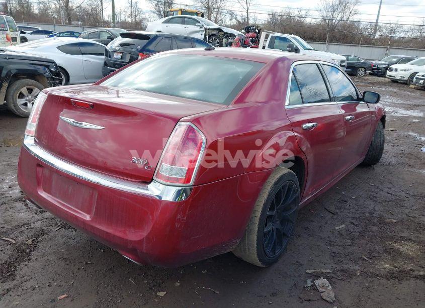 Photo 4 of 2013 Chrysler 300c (VIN 2C3CCAET8DH650097)