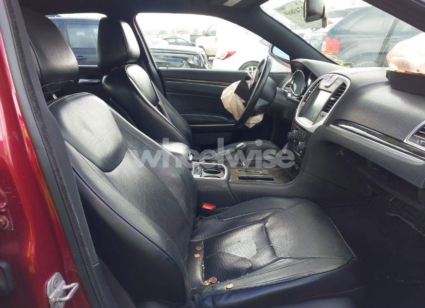 Photo 5 of 2013 Chrysler 300c (VIN 2C3CCAET8DH650097)