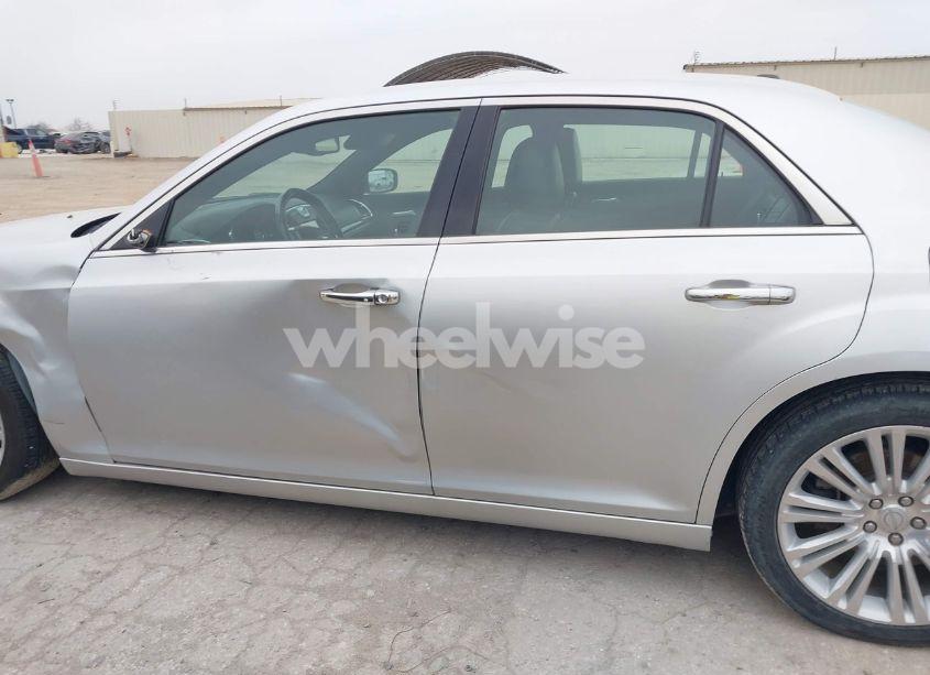 Photo 14 of 2012 Chrysler 300c N/A (VIN 2C3CCAETXCH232719)