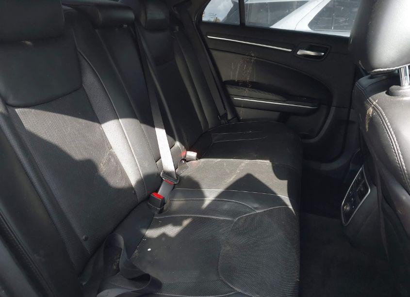 Photo 8 of 2013 Chrysler 300c (VIN 2C3CCAETXDH532505)