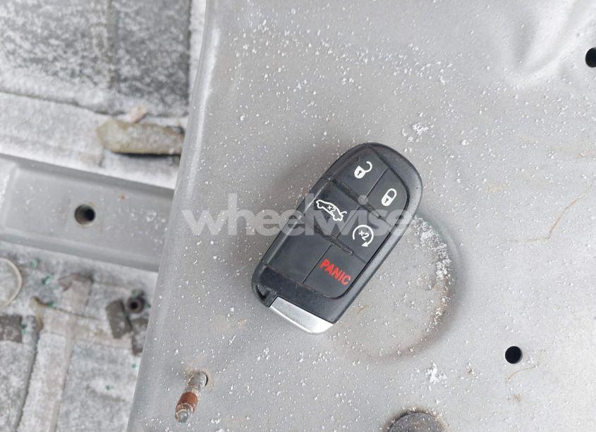 Photo 11 of 2012 Chrysler 300 SRT8 (VIN 2C3CCAFJ3CH800466)