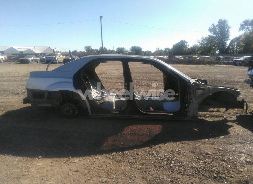 Photo 13 of 2012 Chrysler 300 SRT8 (VIN 2C3CCAFJ3CH800466)