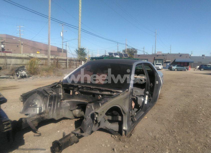 Photo 6 of 2012 Chrysler 300 SRT8 (VIN 2C3CCAFJ3CH800466)