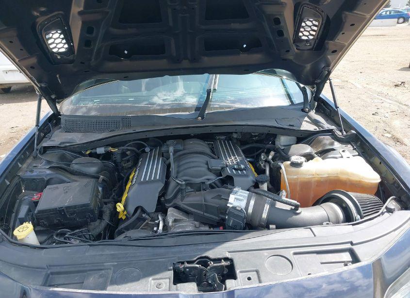 Photo 10 of 2014 Chrysler 300 SRT8 (VIN 2C3CCAFJXEH200336)