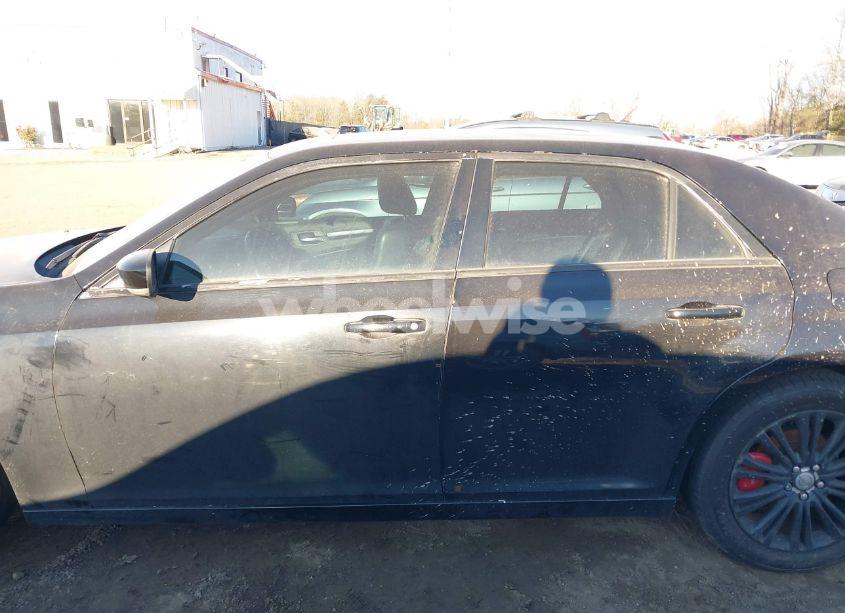 Photo 13 of 2012 Chrysler 300 S V6 (VIN 2C3CCAGG0CH141314)
