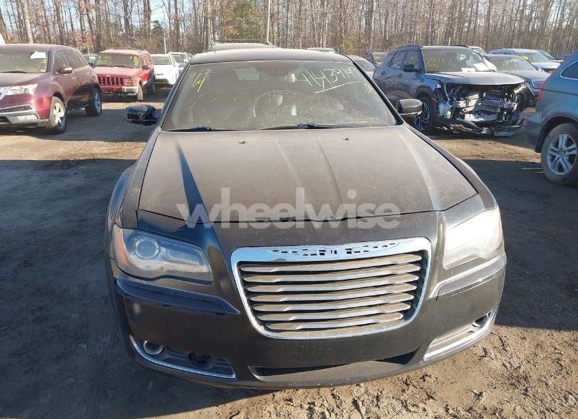 Photo 6 of 2012 Chrysler 300 S V6 (VIN 2C3CCAGG0CH141314)