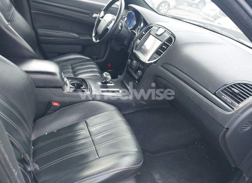 Photo 5 of 2014 Chrysler 300 300S (VIN 2C3CCAGG1EH323140)