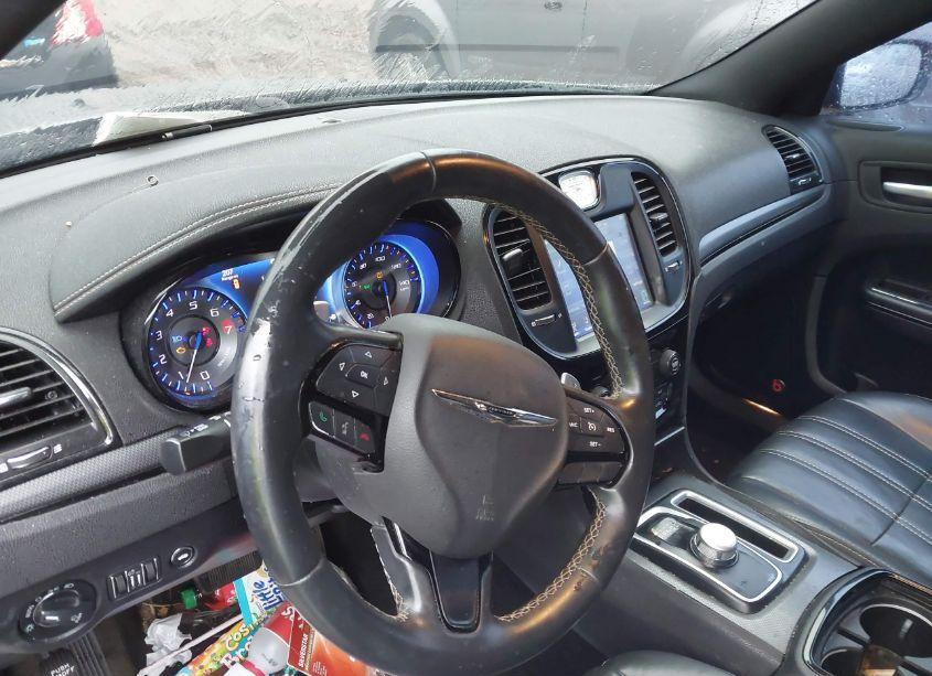 Photo 19 of 2016 Chrysler 300 300S (VIN 2C3CCAGG1GH142218)