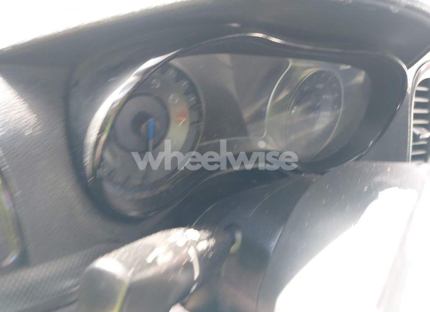 Photo 15 of 2016 Chrysler 300 300S (VIN 2C3CCAGG1GH152537)