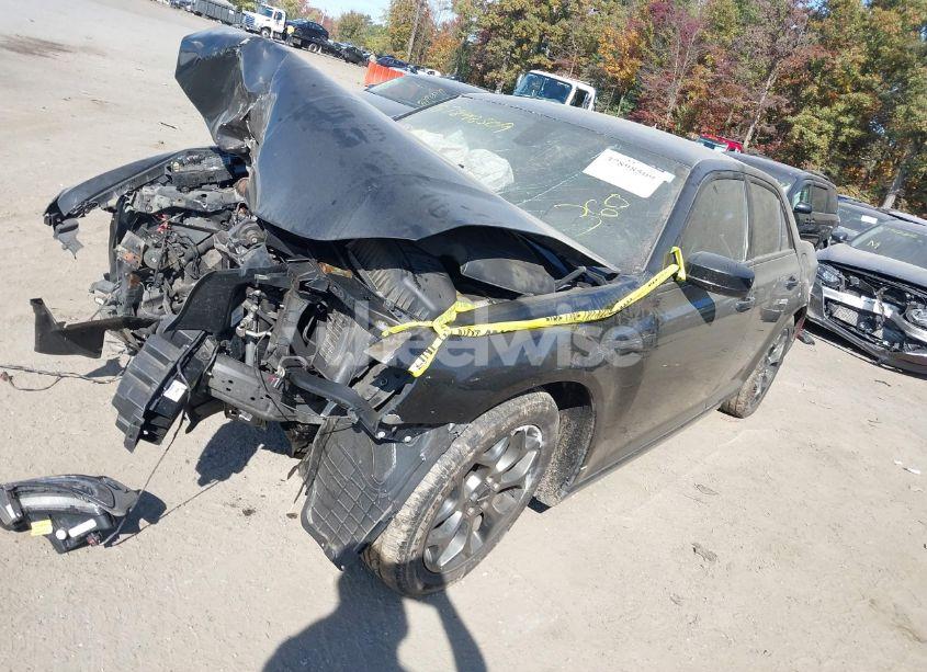 Photo 2 of 2016 Chrysler 300 300S (VIN 2C3CCAGG1GH152537)