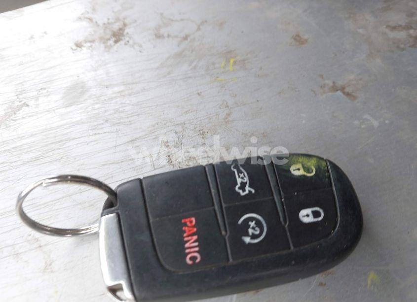 Photo 11 of 2016 Chrysler 300 300S (VIN 2C3CCAGG1GH209142)