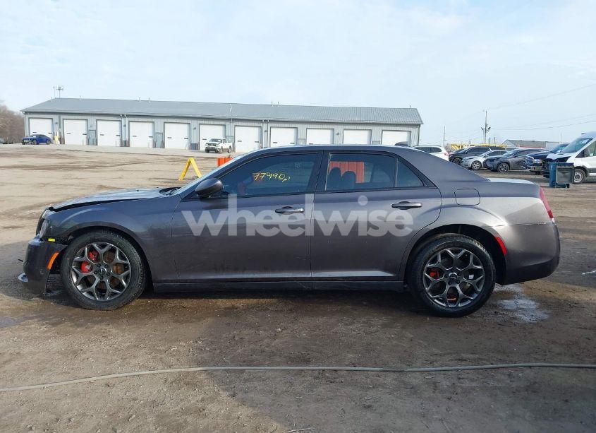 Photo 15 of 2016 Chrysler 300 300S (VIN 2C3CCAGG1GH209142)