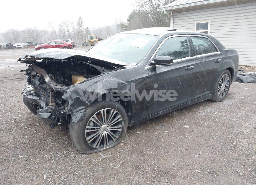 Photo 2 of 2013 Chrysler 300 300S (VIN 2C3CCAGG2DH659829)