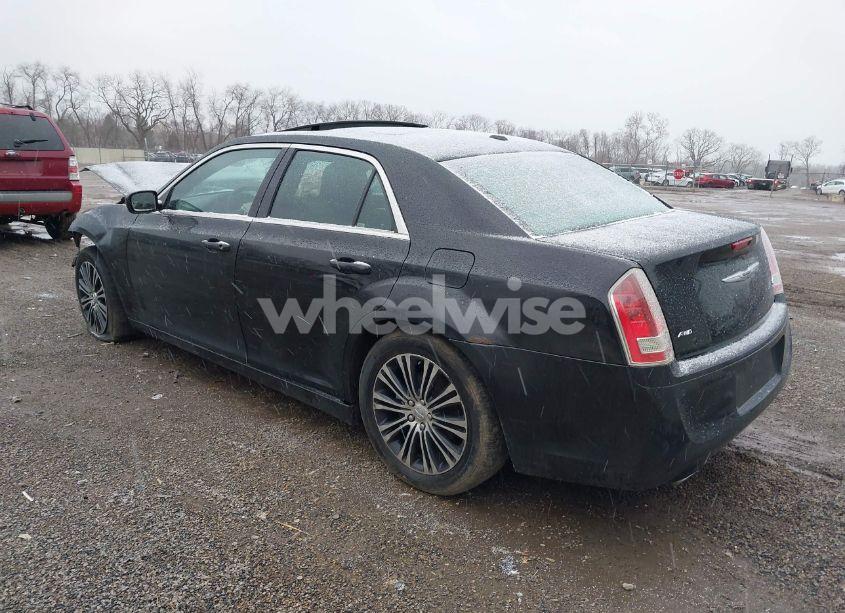 Photo 3 of 2013 Chrysler 300 300S (VIN 2C3CCAGG2DH659829)