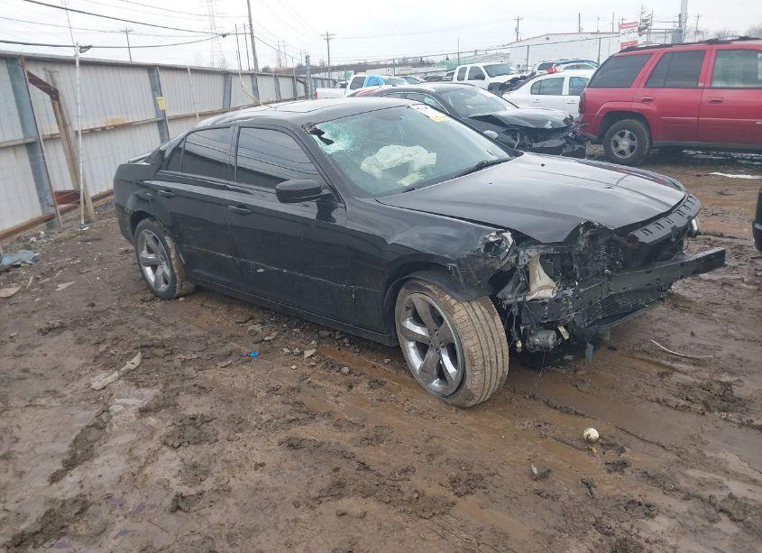 2014 Chrysler 300 300S (VIN 2C3CCAGG2EH222561) main photo