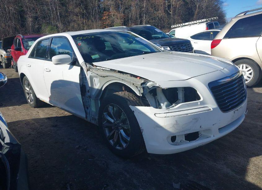 2014 Chrysler 300 300S (VIN 2C3CCAGG2EH381855) main photo