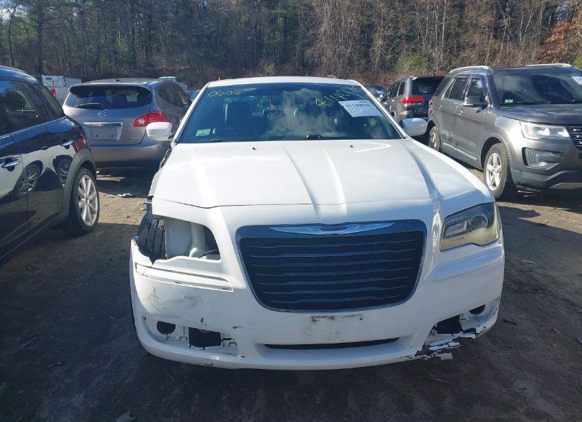 Photo 13 of 2014 Chrysler 300 300S (VIN 2C3CCAGG2EH381855)