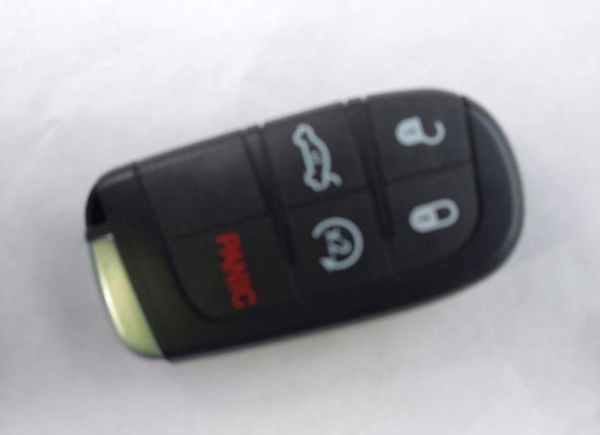 Photo 11 of 2012 Chrysler 300 S V6 (VIN 2C3CCAGG3CH133191)