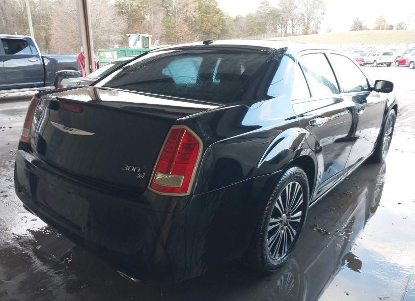 Photo 4 of 2012 Chrysler 300 S V6 (VIN 2C3CCAGG3CH133191)