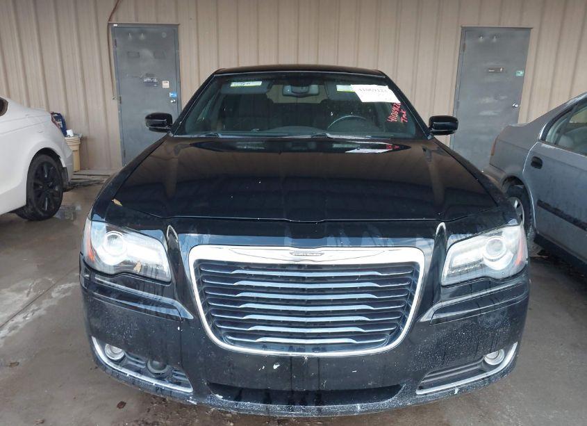 Photo 6 of 2012 Chrysler 300 S V6 (VIN 2C3CCAGG3CH133191)