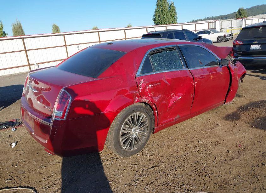 Photo 4 of 2014 Chrysler 300 300S (VIN 2C3CCAGG3EH143223)