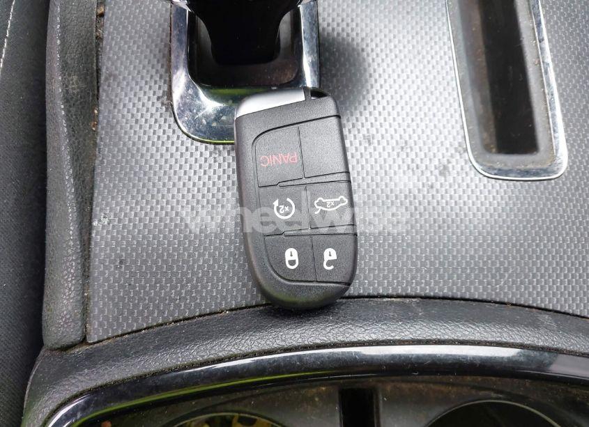 Photo 11 of 2014 Chrysler 300 300S (VIN 2C3CCAGG3EH311832)