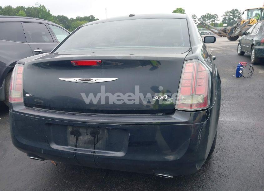 Photo 16 of 2014 Chrysler 300 300S (VIN 2C3CCAGG3EH311832)