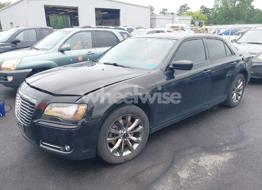 Photo 2 of 2014 Chrysler 300 300S (VIN 2C3CCAGG3EH311832)